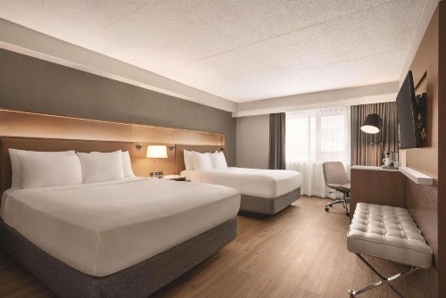 Radisson Hotel & Conference Center Green Bay - image 16