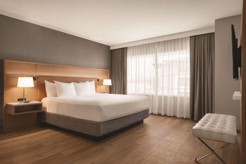 Radisson Hotel & Conference Center Green Bay - image 24