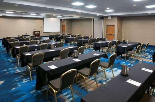 Radisson Hotel & Conference Center Green Bay - image 39
