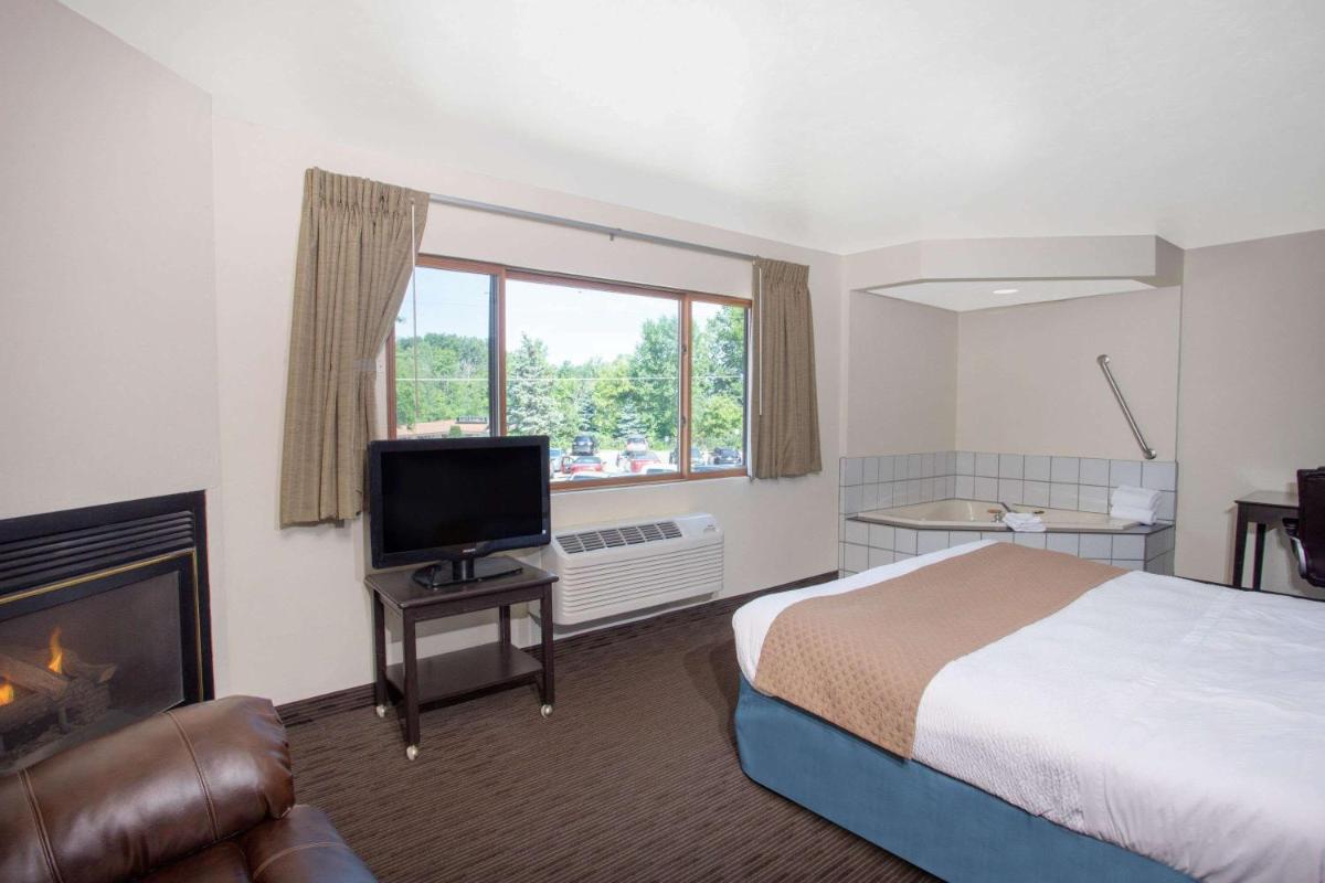 AmericInn by Wyndham Green Bay West - image 2