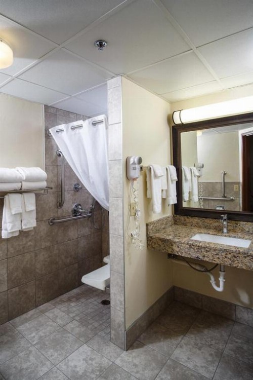 AmericInn by Wyndham Green Bay West - image 22