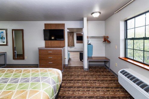 Extended Stay Airport - image 30