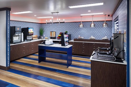 Hotel J Green Bay - image 10