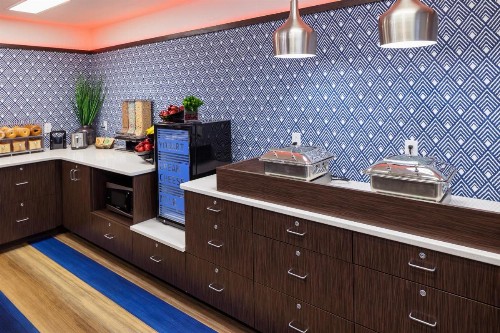 Hotel J Green Bay - image 21