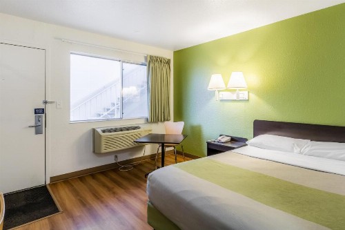 Motel 6-Green Bay WI - image 30