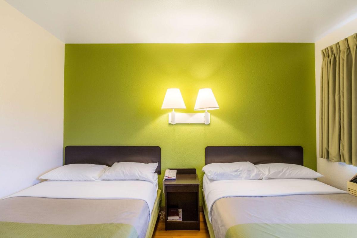 Motel 6-Green Bay WI - image 5