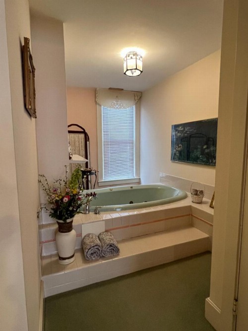 Astor House - image 44