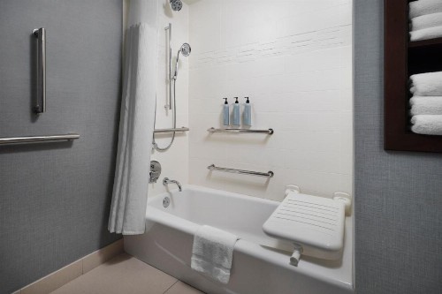 Residence Inn by Marriott Green Bay Downtown - image 12