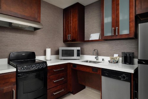 Residence Inn by Marriott Green Bay Downtown - image 27
