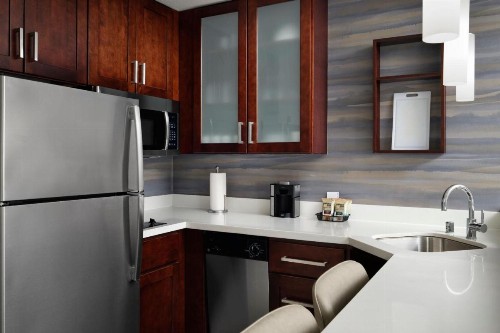 Residence Inn by Marriott Green Bay Downtown - image 30