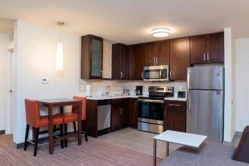 Residence Inn by Marriott Green Bay Downtown - image 35