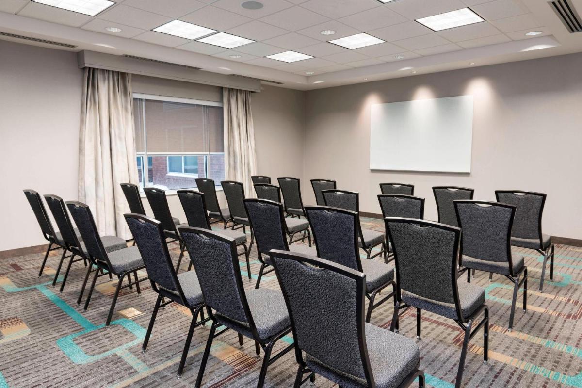 Residence Inn by Marriott Green Bay Downtown - image 6