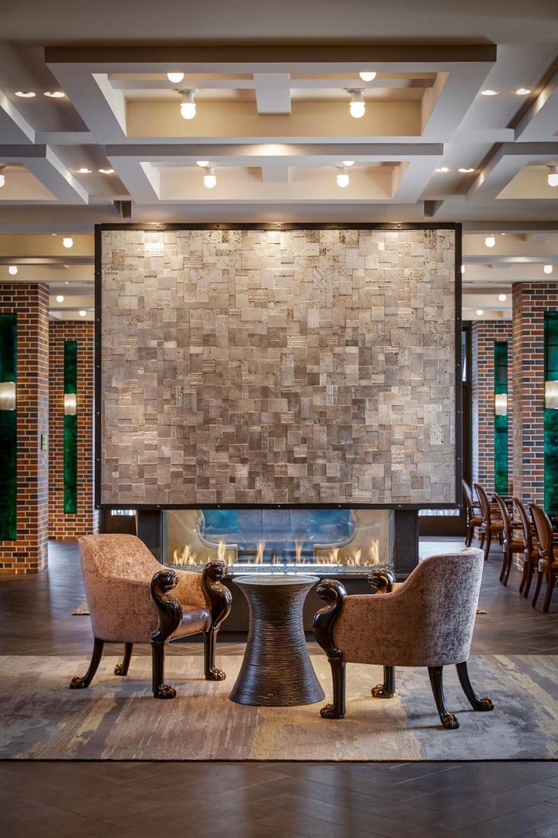 Lodge Kohler - image 3