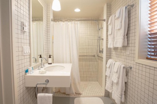 Little Beaver Inn - image 14