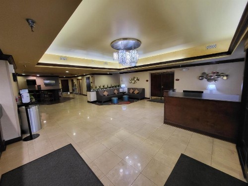 Best Western Plus Greensboro/Coliseum Area - image 15