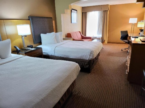 Best Western Plus Greensboro/Coliseum Area - image 16