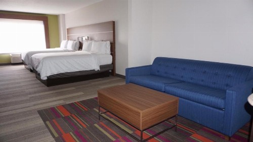 Holiday Inn Express Hotel & Suites Greensboro-East an IHG Hotel - image 27