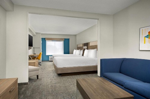Holiday Inn Express Hotel & Suites Greensboro - Airport Area an IHG Hotel - image 23