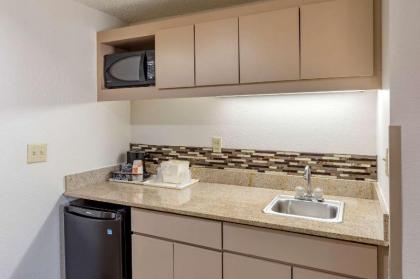 Comfort Inn Greensboro - Kernersville - image 13