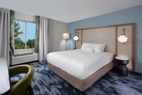 Fairfield Inn Greensboro Airport - image 10