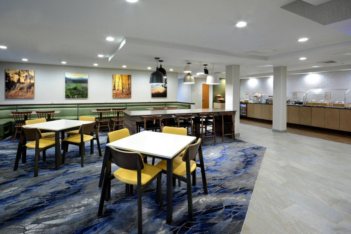Fairfield Inn Greensboro Airport - image 3