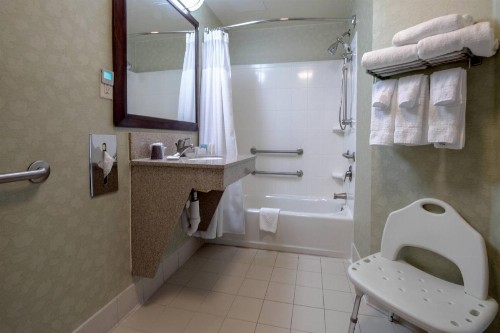SpringHill Suites by Marriott Greensboro - image 8