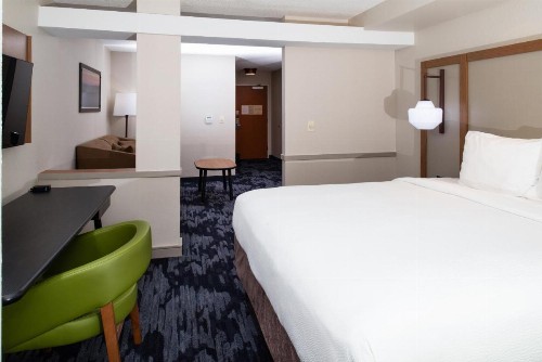 Fairfield Inn & Suites Greensboro Wendover - image 13