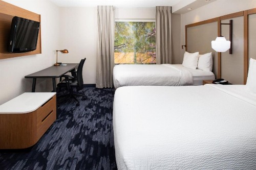 Fairfield Inn & Suites Greensboro Wendover - image 17