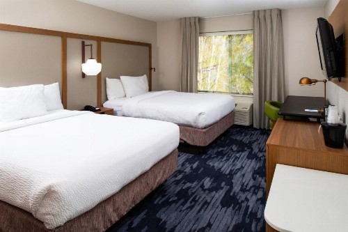 Fairfield Inn & Suites Greensboro Wendover - image 24