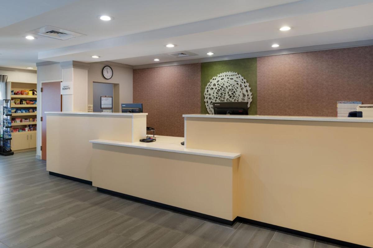Fairfield Inn & Suites Greensboro Wendover - image 5