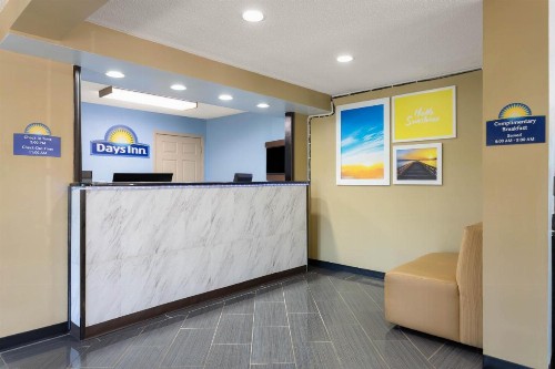 Days Inn by Wyndham Greensboro Airport - image 15