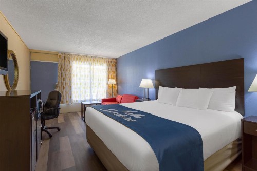 Days Inn by Wyndham Greensboro Airport - image 29