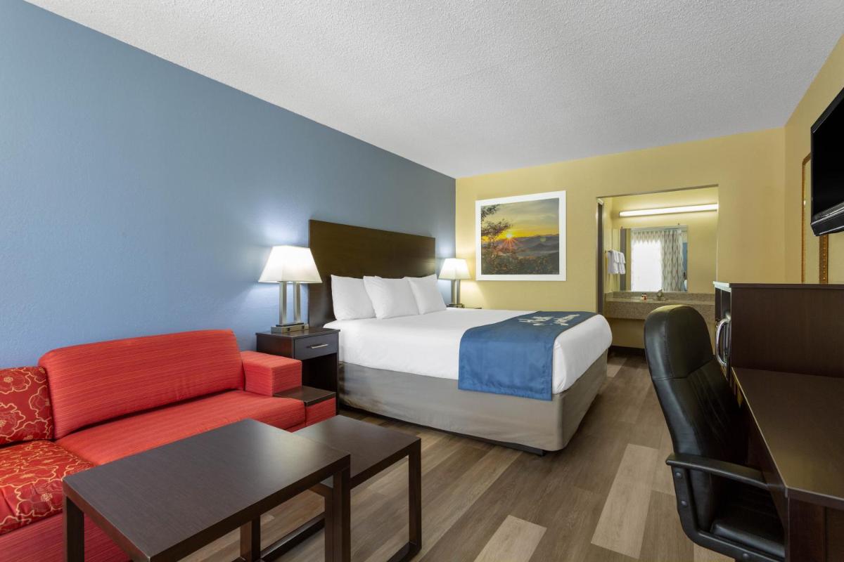 Days Inn by Wyndham Greensboro Airport - image 7