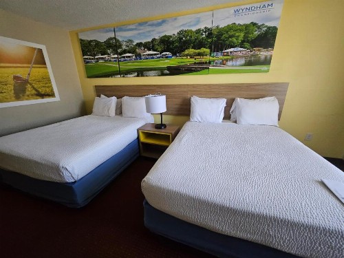 Days Inn by Wyndham Greensboro NC - image 10