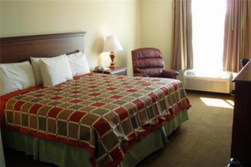 Days Inn by Wyndham Greensboro NC - image 31