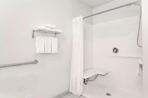 Days Inn by Wyndham Greensboro NC - image 36