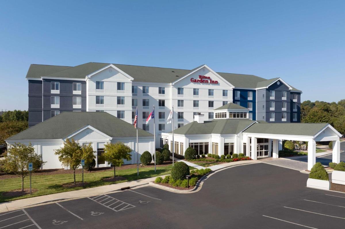Hilton Garden Inn Greensboro - main image