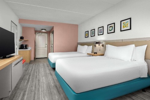 Hilton Garden Inn Greensboro - image 10