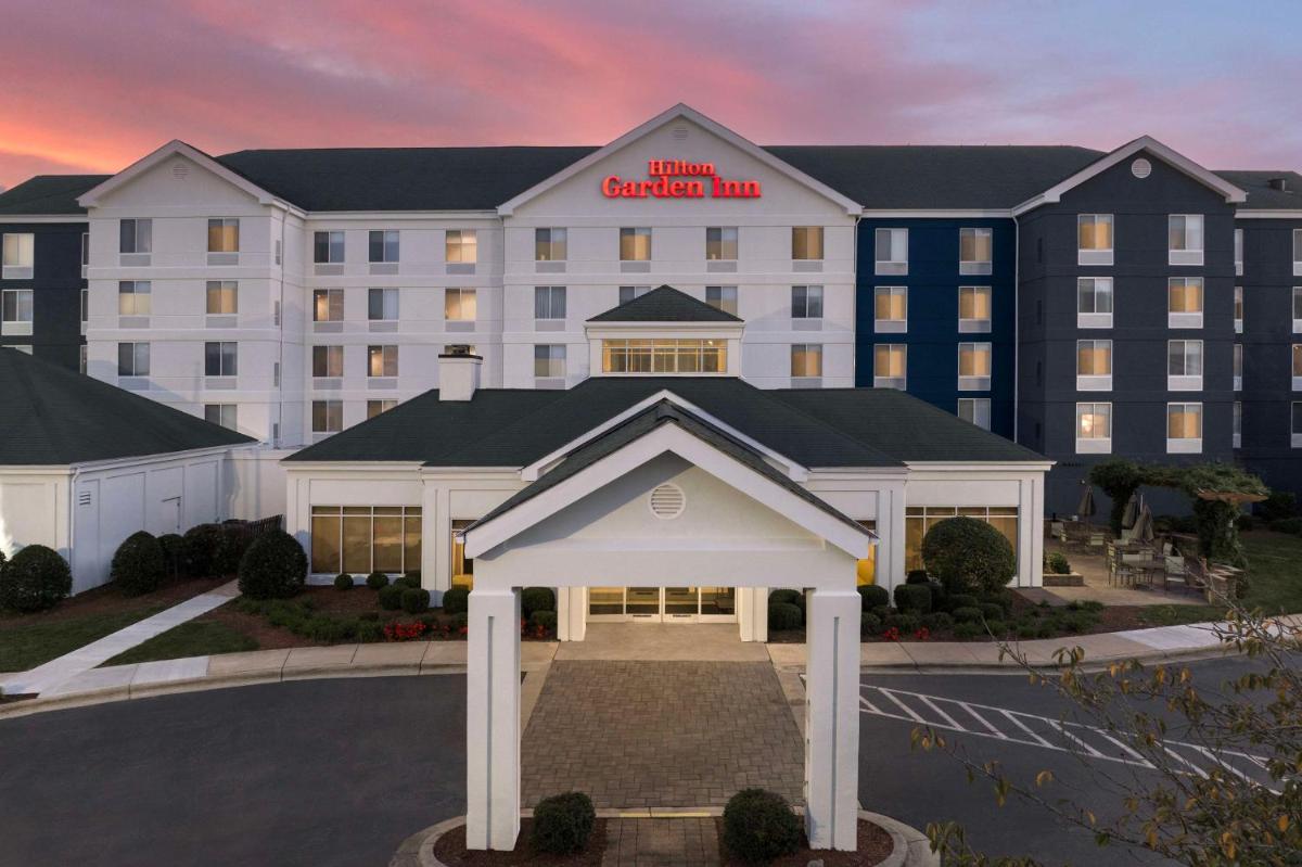 Hilton Garden Inn Greensboro - image 5