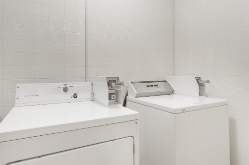 Baymont by Wyndham Greensboro/Coliseum - image 2