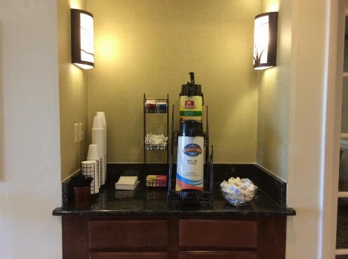 Baymont by Wyndham Greensboro/Coliseum - image 20