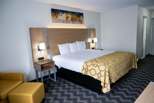 Baymont by Wyndham Greensboro/Coliseum - image 46