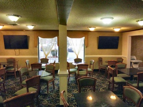 Baymont by Wyndham Greensboro/Coliseum - image 9