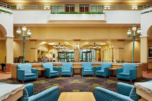 Embassy Suites Greensboro Airport - image 6