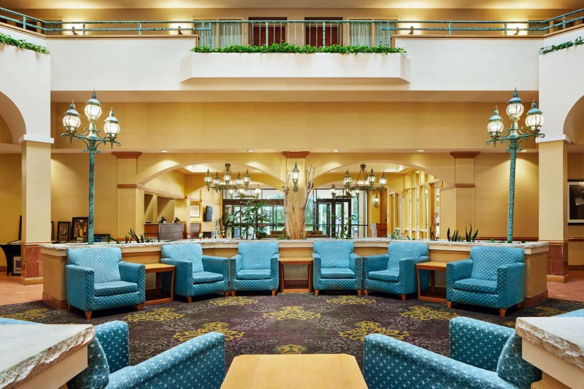 Embassy Suites Greensboro Airport - image 6