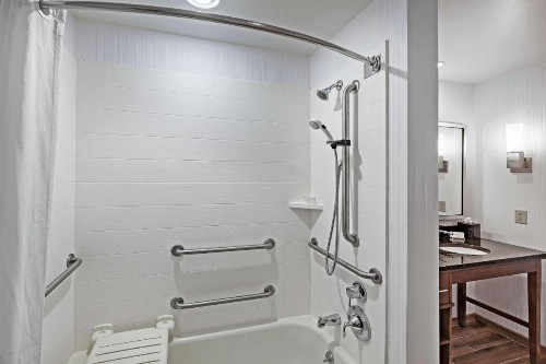 Homewood Suites Greensboro - image 39