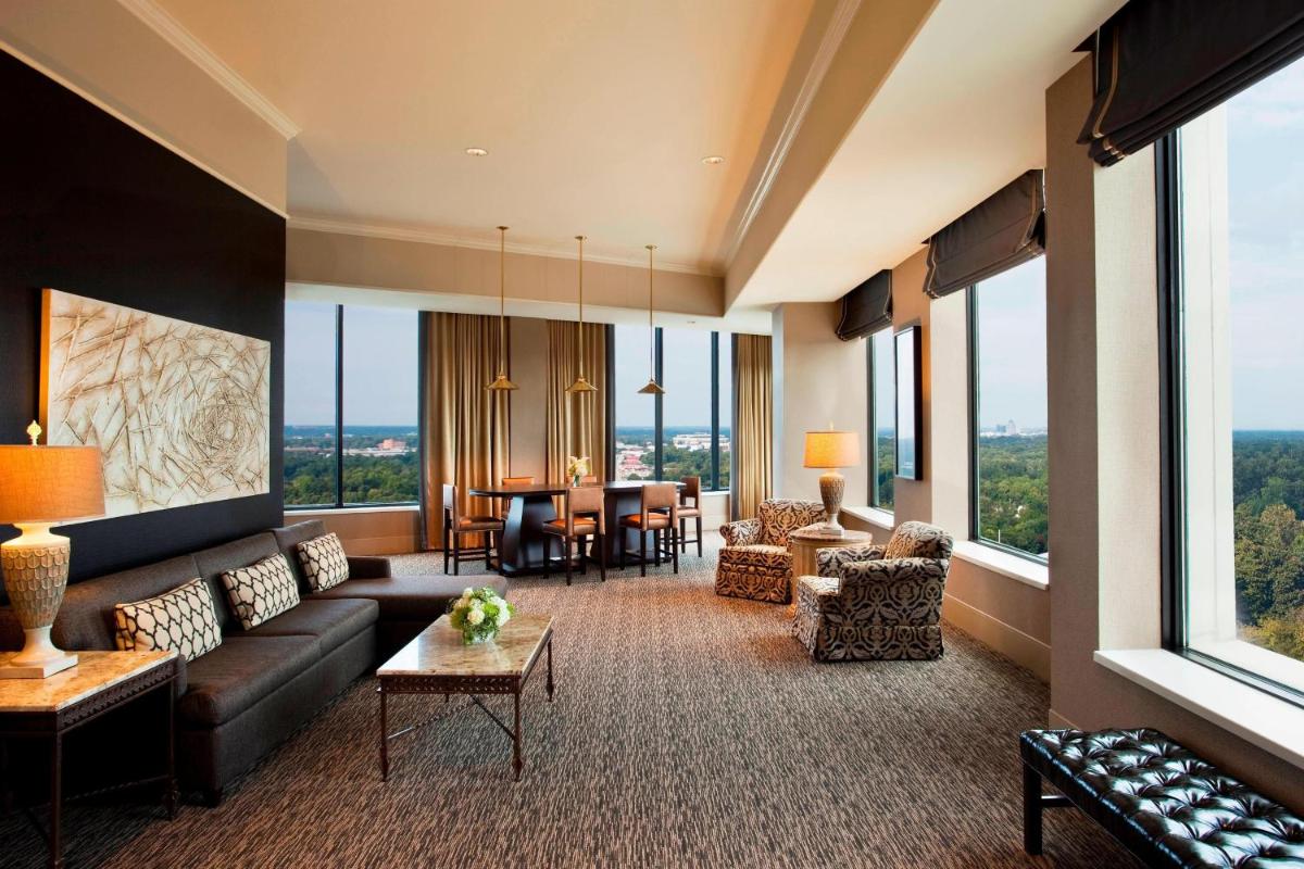 Sheraton Greensboro - main image