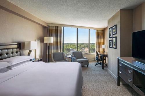Sheraton Greensboro - image 33