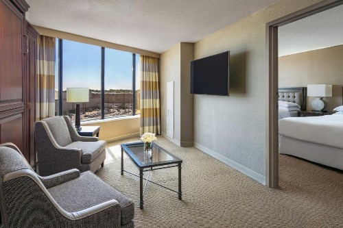 Sheraton Greensboro - image 39