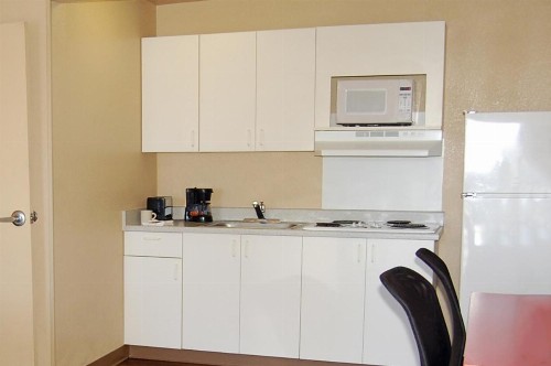 Extended Stay America Suites - Greensboro - Wendover Ave - Big Tree Way - image 30